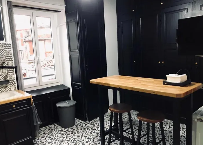 Labechiloa - T4 - 84 M2 - 3 Ch - Centre Historique سان جان دو لوز