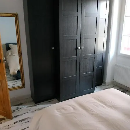 Labechiloa - T4 - 84 M2 - 3 Ch - Centre Historique * Saint-Jean-de-Luz