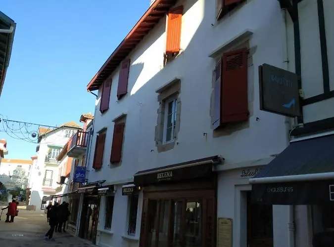 Appartement Labechiloa - T4 - 84 M2 - 3 Ch - Centre Historique *