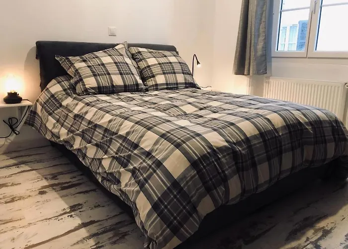 Labechiloa - T4 - 84 M2 - 3 Ch - Centre Historique Appartement Saint-Jean-de-Luz